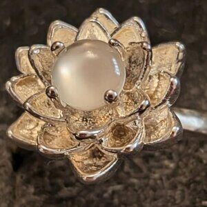 Sterling Silver Lotus Flower Ring - Size 9